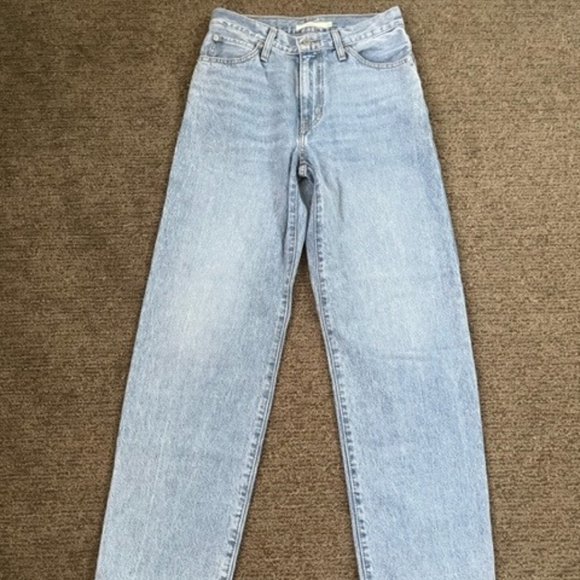 NWOT Levi's 94 Baggy Jeans - size 26 - Picture 1 of 10